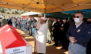 Şehit Piyade Sözleşmeli Er Ali Özdemir Dualarla Ebediyete Uğurlandı