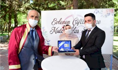 PANDEMİ MUTLULUKLARINA ENGEL OLAMADI