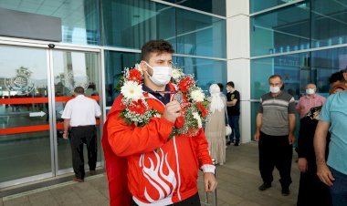 Büyükşehir’li Sporcuların Avrupa Karnesi: 5 Madalya!