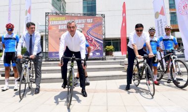 Dünya Edebiyat Yolu’nda Pedallayacak