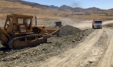 Elbistan ve Nurhak’ta Yol Çalışmaları Aralıksız Sürüyor