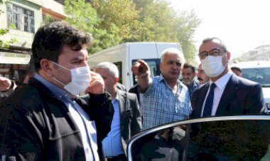 Başkan Güngör Köy Garajı’nda Esnafla Bir Araya Geldi