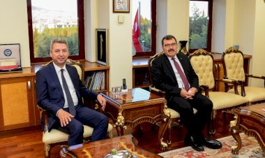 TÜBİTAK Başkanı Prof. Dr. Hasan Mandal Üniversitemizi Ziyaret Etti