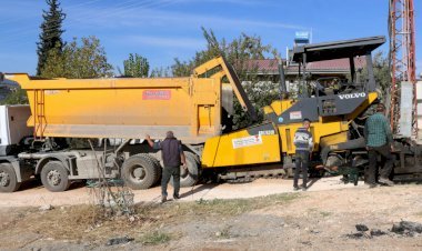 Pazarcık’ta Üstyapı Çalışmaları Hızla Sürüyor
