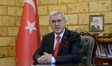 Üniversitemiz Rektörü Prof. Dr. Niyazi Can, Milli Mücadelenin 102. Yılı Münasebetiyle Video Mesaj Yayımladı