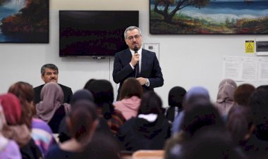 Başkan Güngör Sosyal Bilimler Lisesi Öğrencileriyle Buluştu