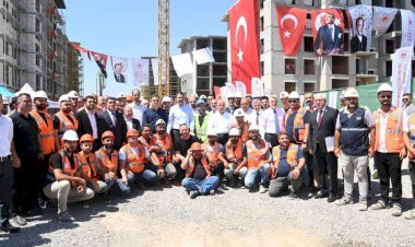 “Yılsonuna Kadar 21 Bin 544 Konut ve İş Yeri Daha Teslim Edilecek”