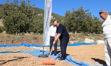 DULKADİROĞLU BELEDİYESİ’NDEN ÇİFTÇİLERE BÜYÜK DESTEK