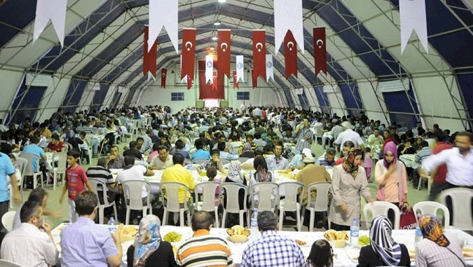 Kahramanmaraş'da Hergün 20 Bin Kişiye İftar Verilecek